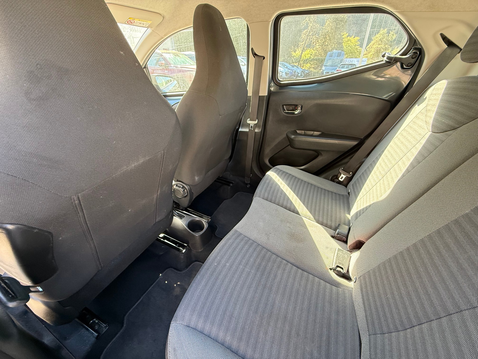TOYOTA Aygo 1.0 VVT-i x-play X-shift-image-10