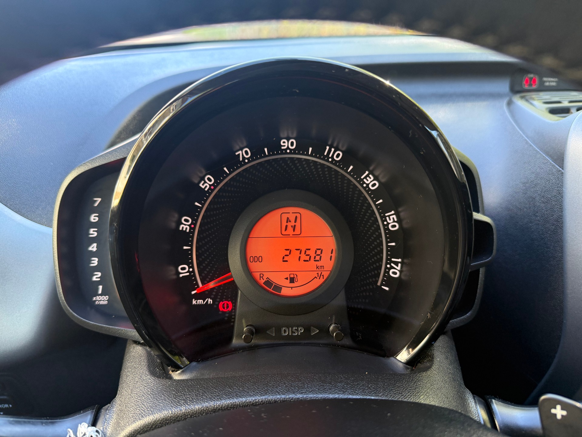 TOYOTA Aygo 1.0 VVT-i x-play X-shift-image-28