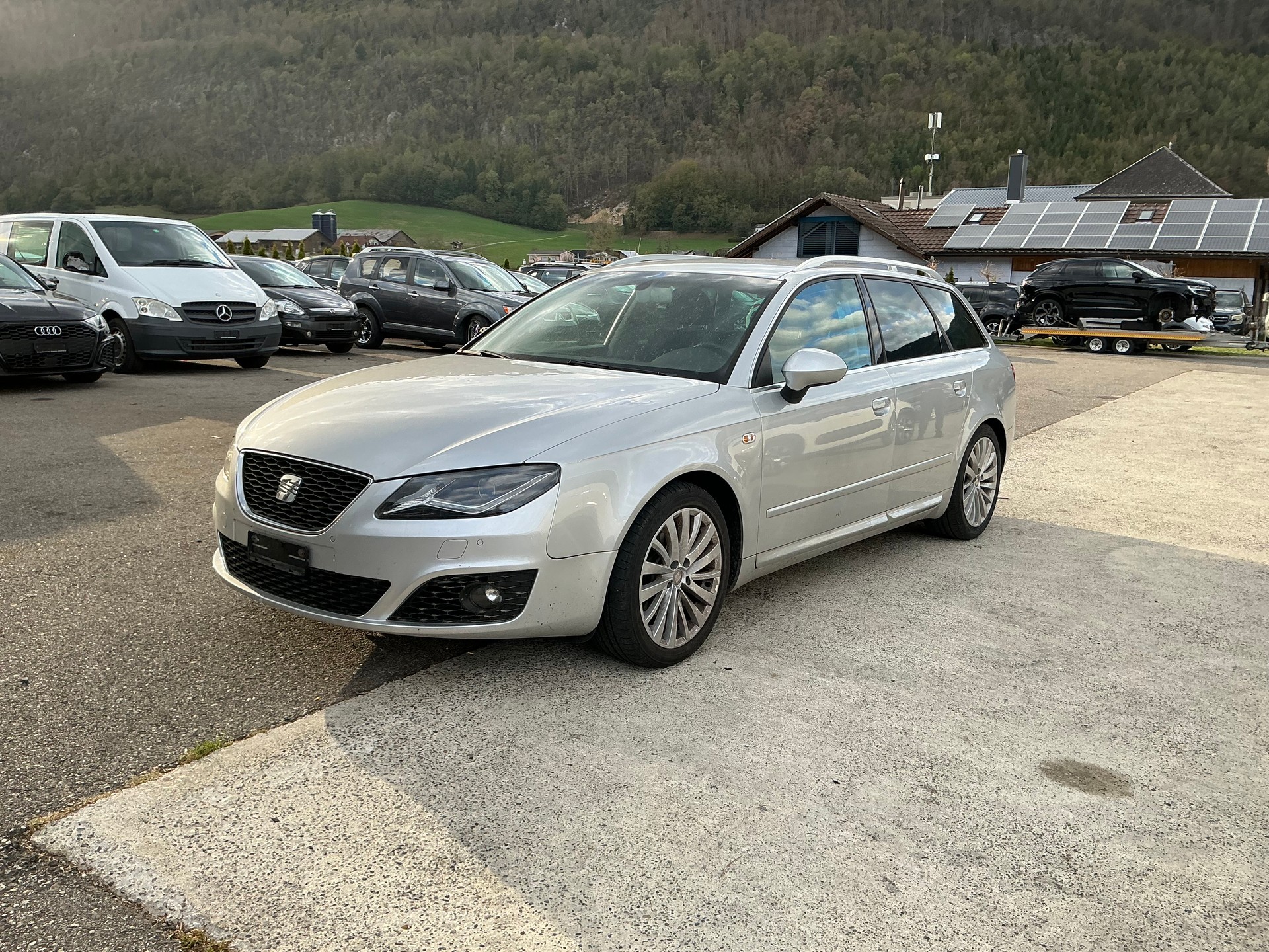SEAT Exeo ST 2.0 TDI Reference multitronic