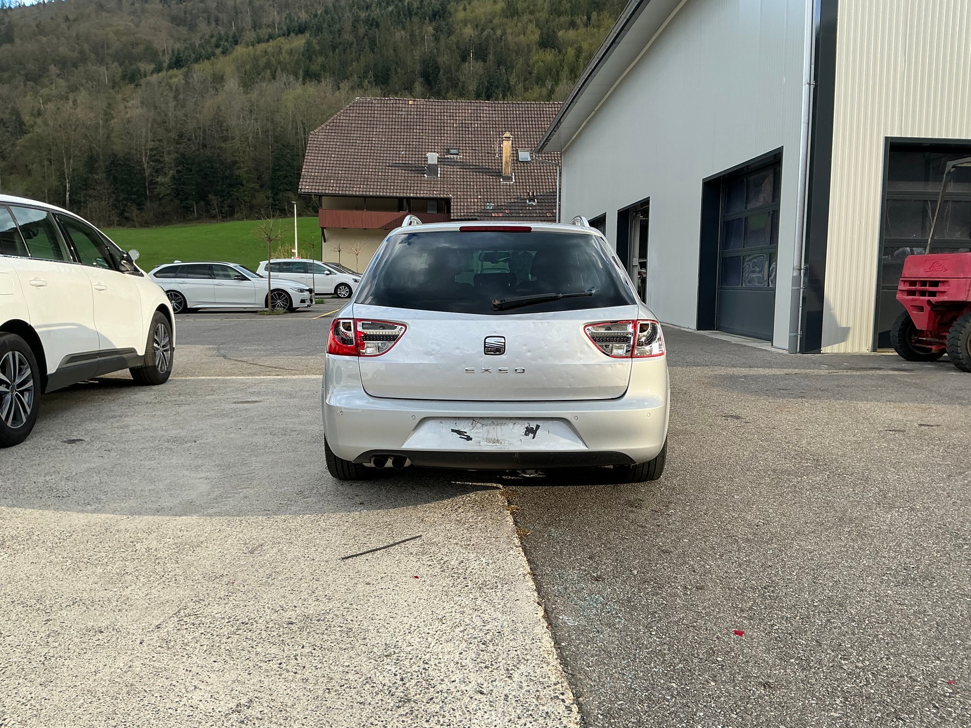 SEAT Exeo ST 2.0 TDI Reference multitronic-image-5
