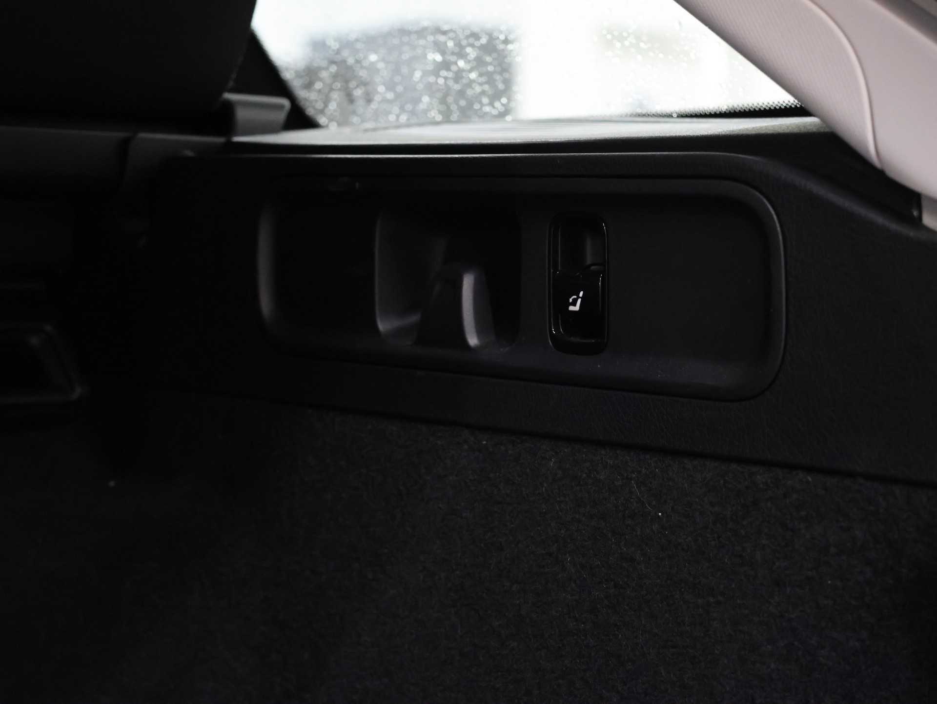 MERCEDES-BENZ C 220 d T Avantgarde *360-KAMERA*-image-33