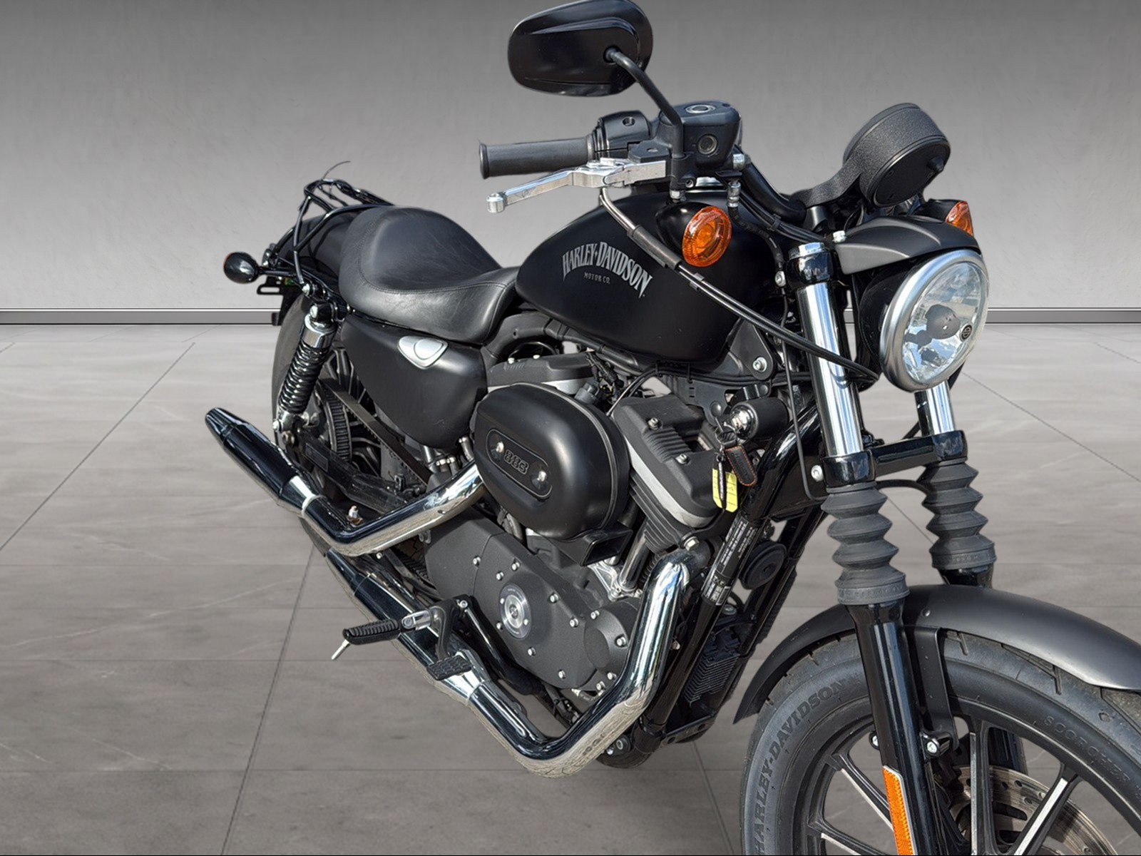 HARLEY-DAVIDSON XL 883 N Sportster Iron-image-8