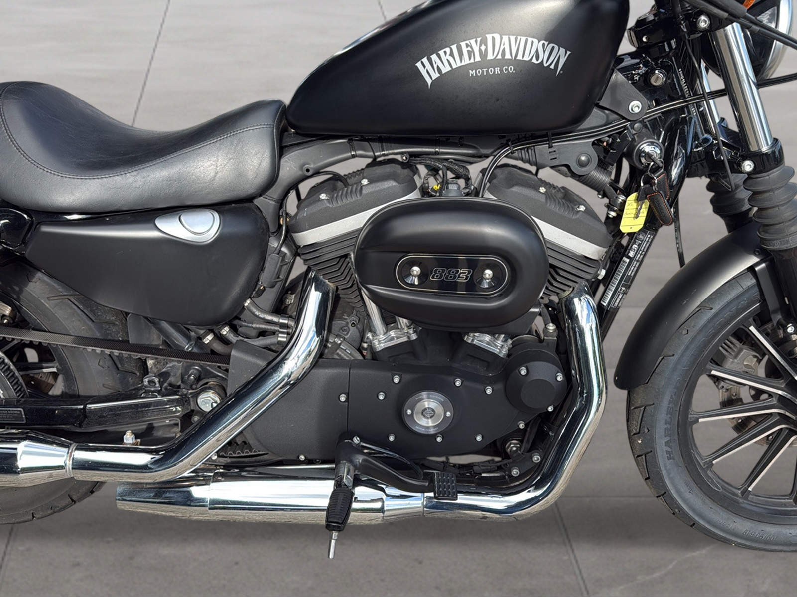 HARLEY-DAVIDSON XL 883 N Sportster Iron-image-4