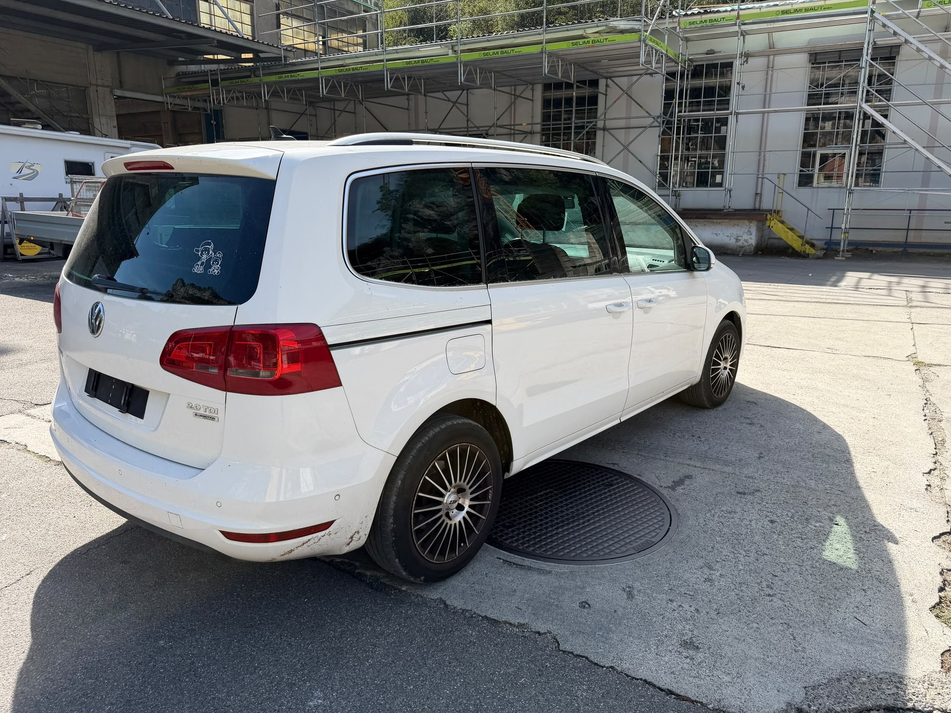 VW Sharan 2.0 TDI BMT 65th Edition DSG-showroom-element-1