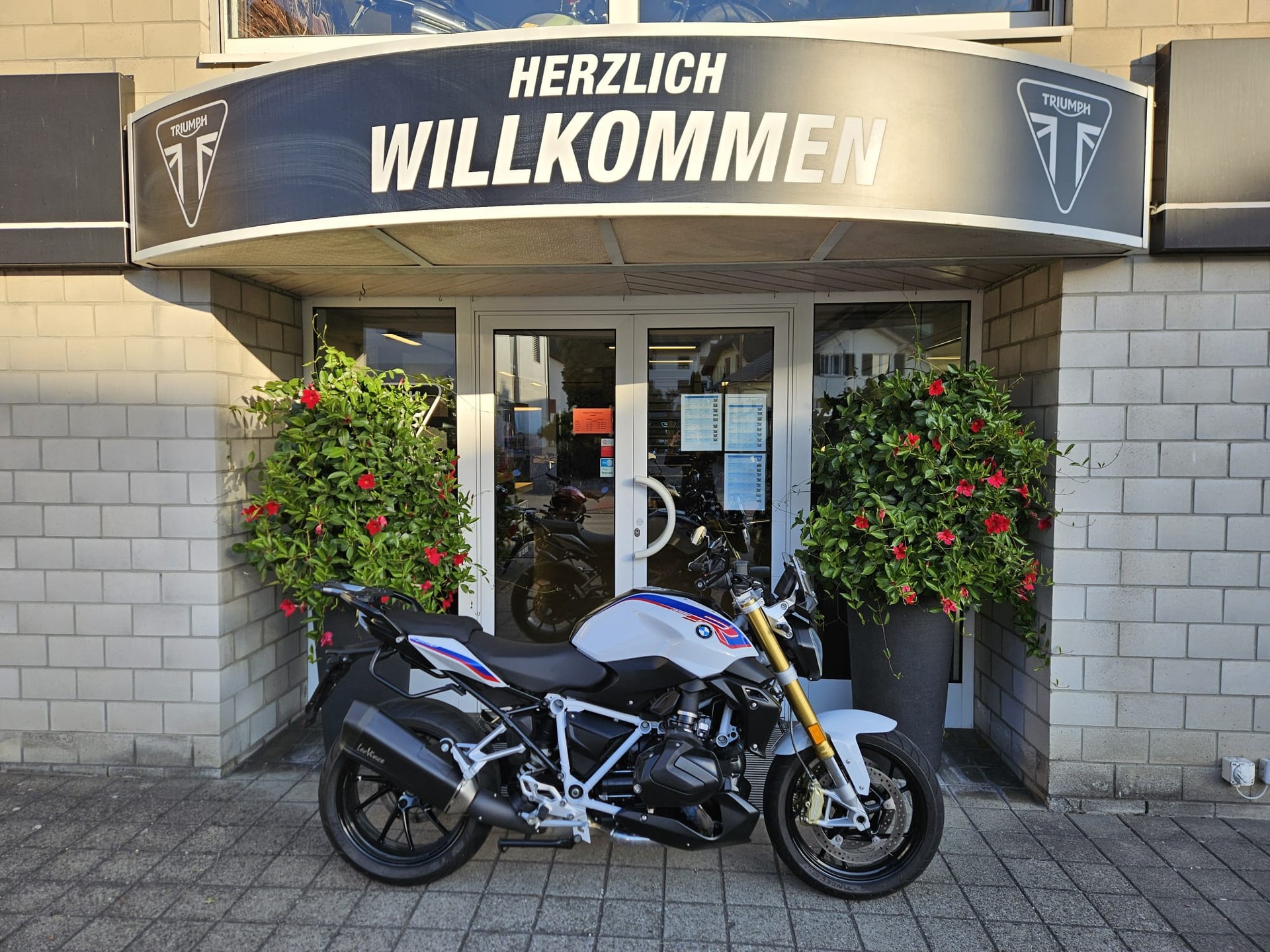 BMW R 1250 R-image-0