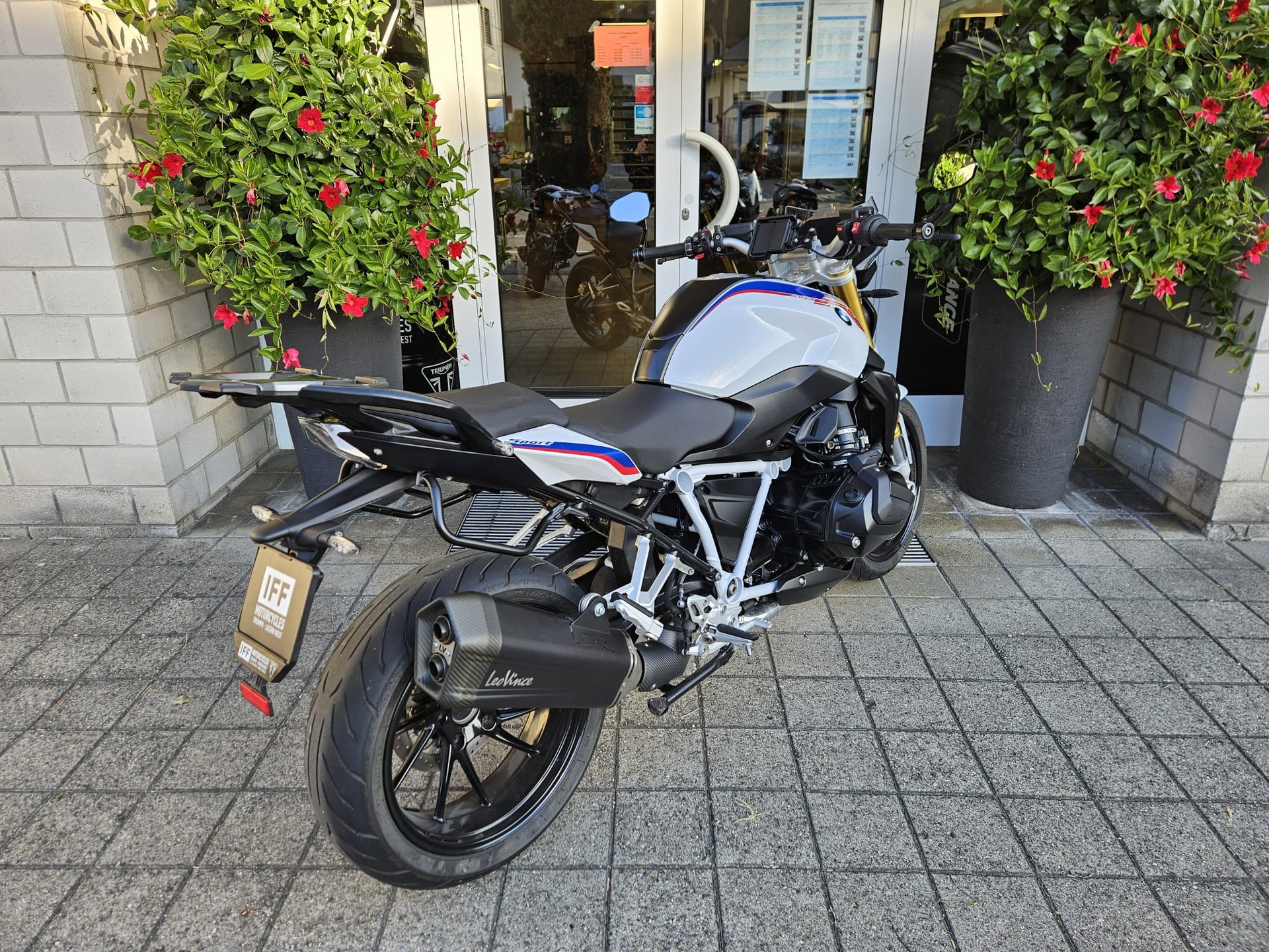 BMW R 1250 R-image-4