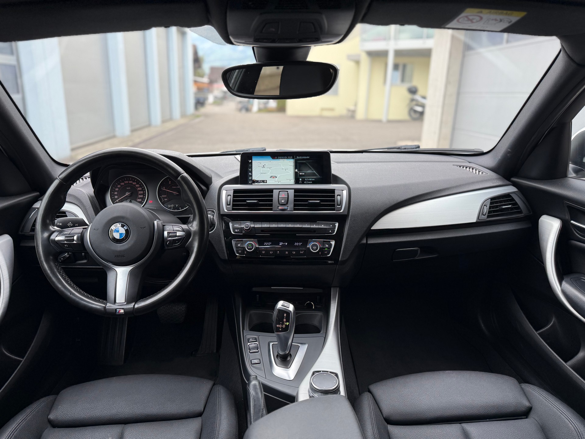 BMW 120d xDrive Sport Line Steptronic-image-20