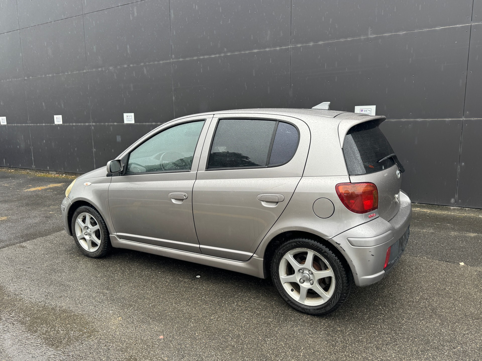 TOYOTA Yaris 1.5 TS-image-5