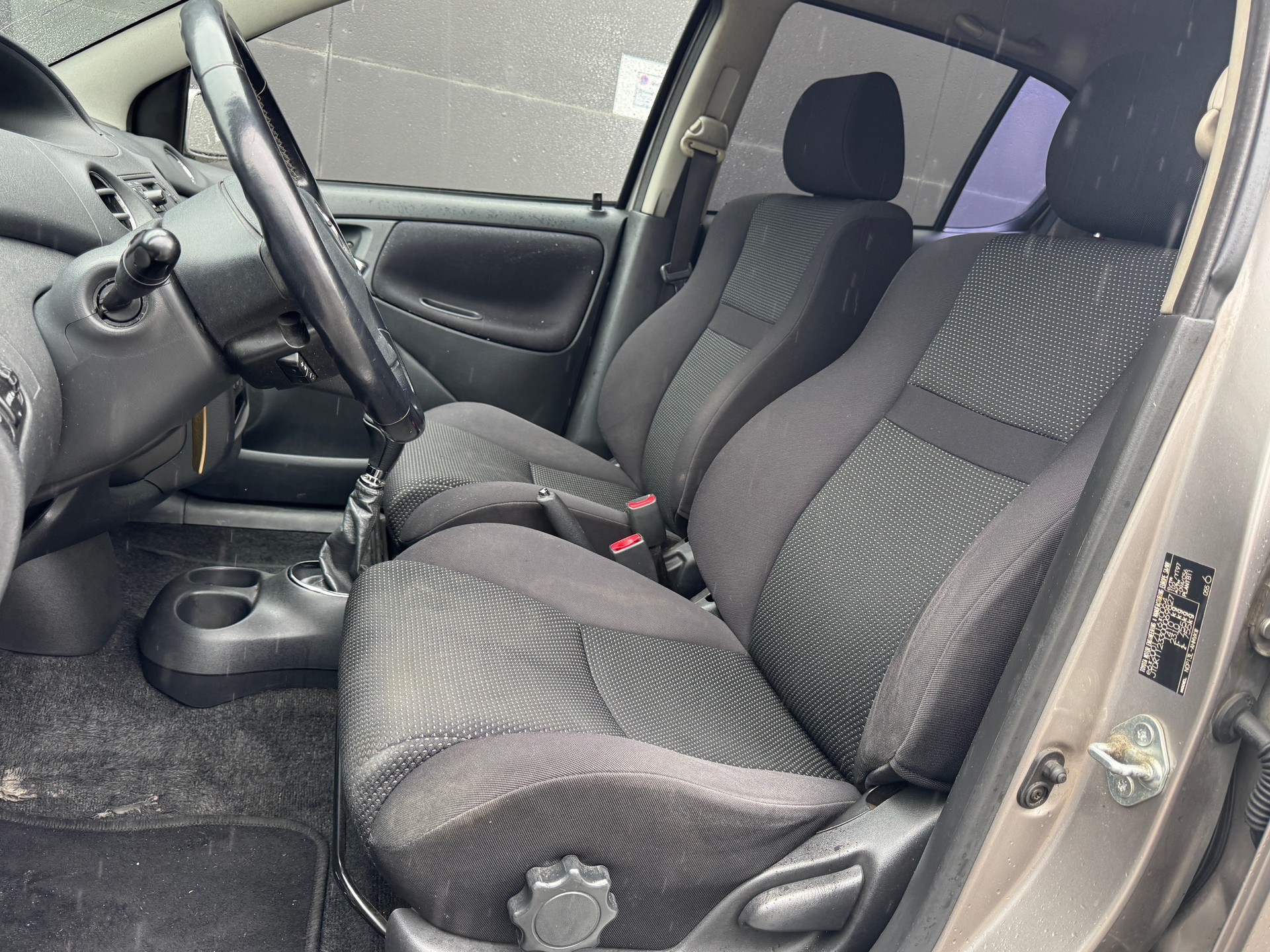 TOYOTA Yaris 1.5 TS-image-9
