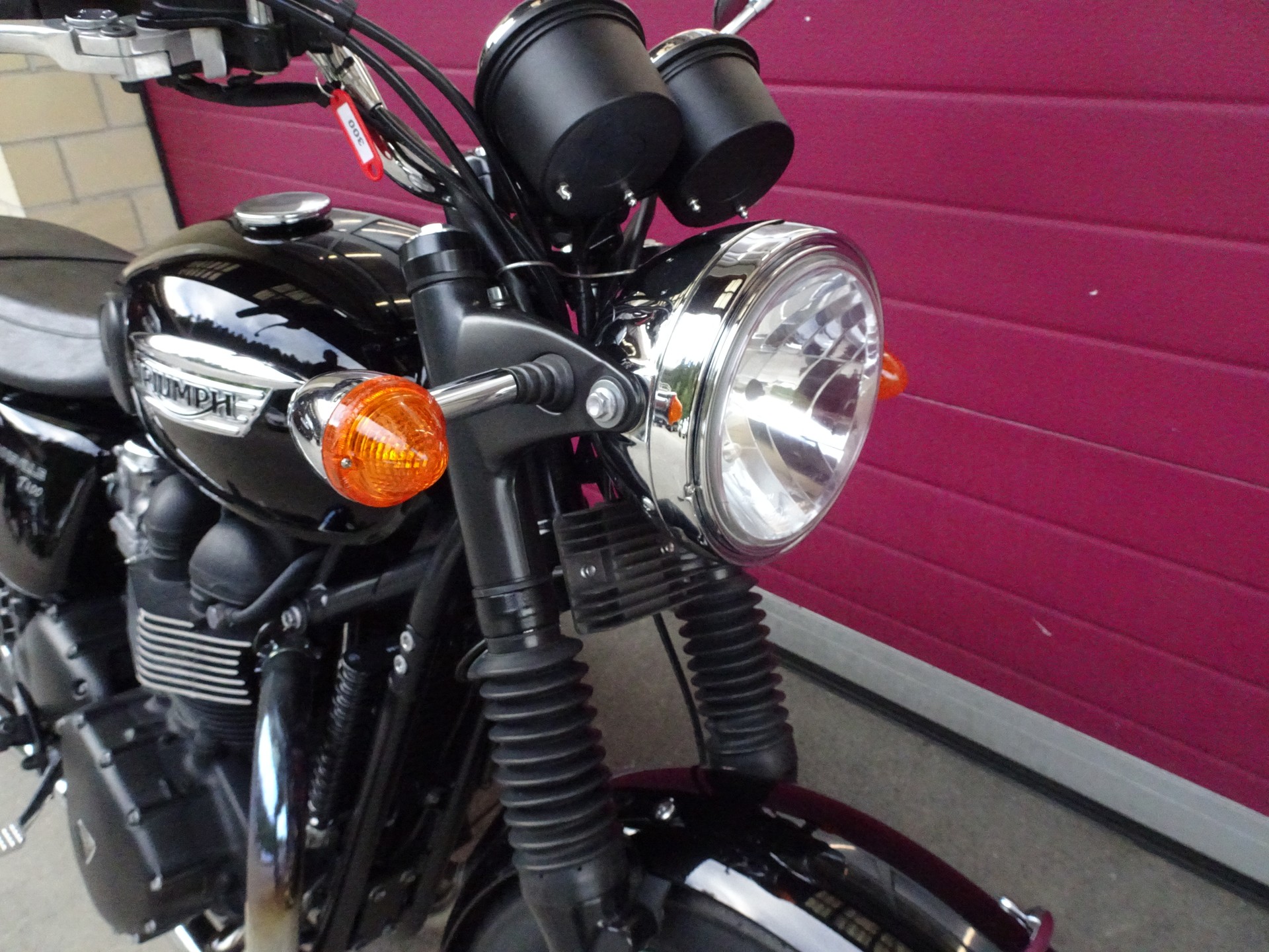 TRIUMPH Bonneville T 100 (25kW)-image-11
