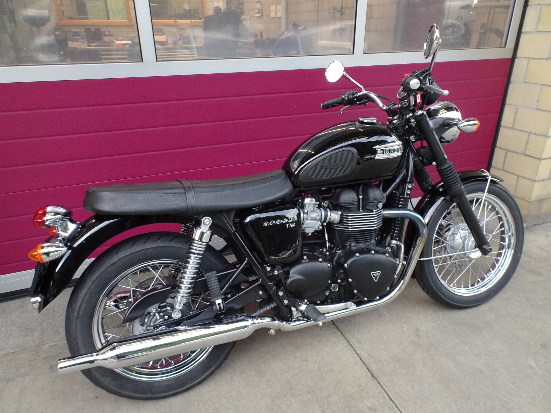 TRIUMPH Bonneville T 100 (25kW)-image-3