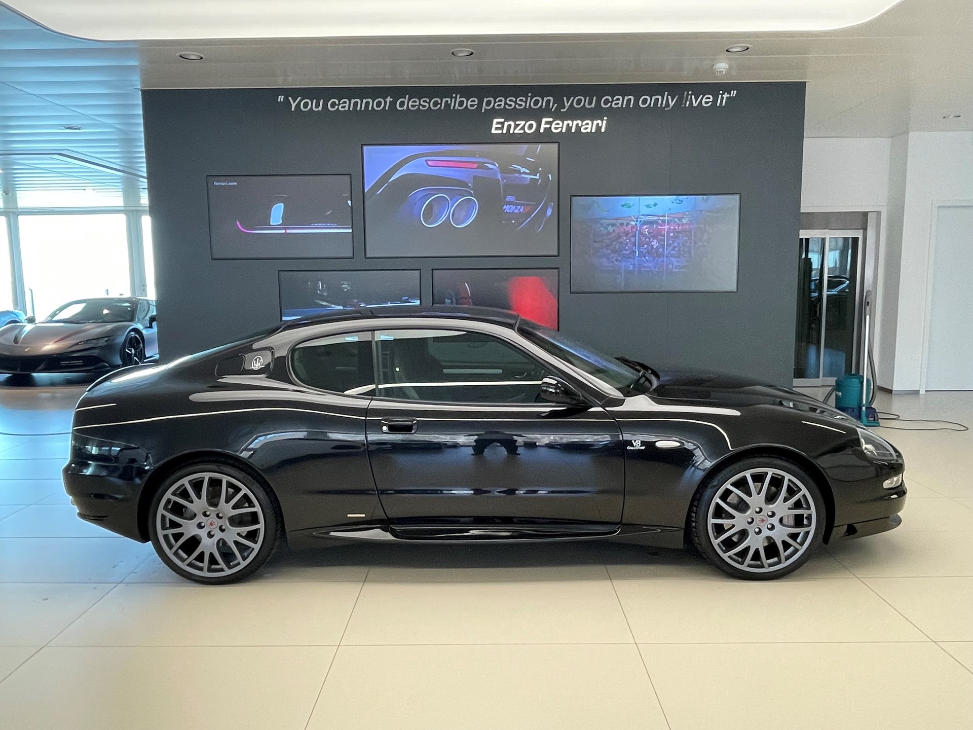 MASERATI Coupé GranSport-image-3