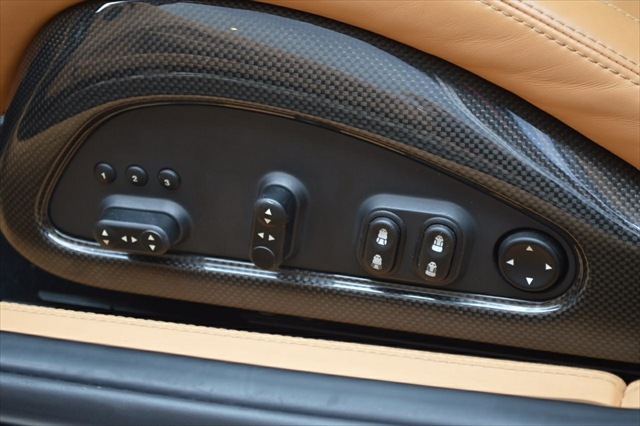 FERRARI 599 GTB-image-7
