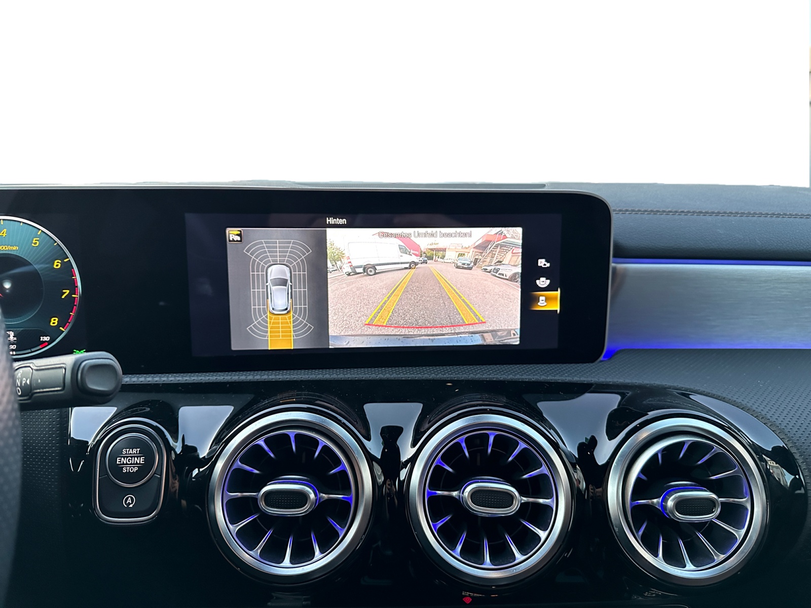 MERCEDES-BENZ A 250 4Matic AMG Line 4Matic 7G-DCT-image-11