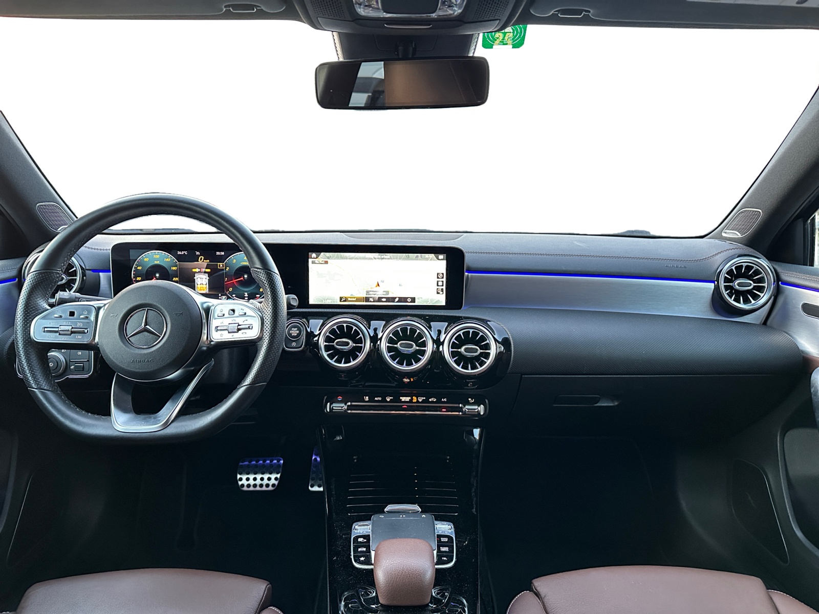 MERCEDES-BENZ A 250 4Matic AMG Line 4Matic 7G-DCT-image-14