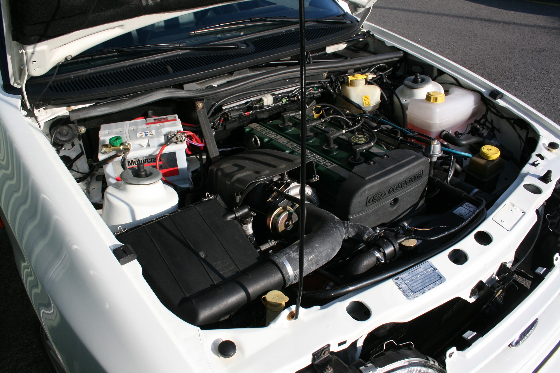 FORD Sierra 2.0i Cosworth 4x4-image-2