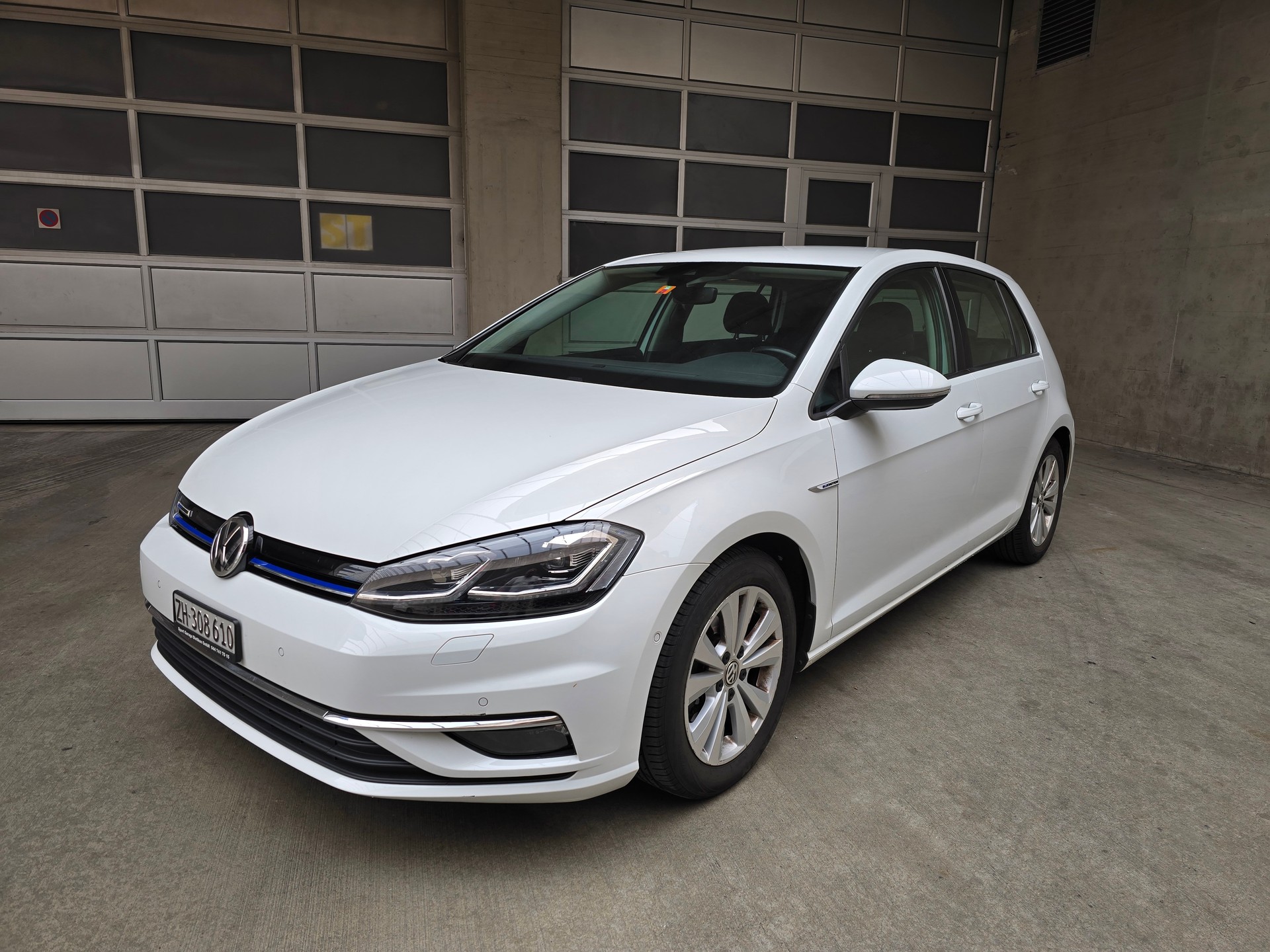 VW Golf 1.5 TSI EVO Highline DSG-image-1