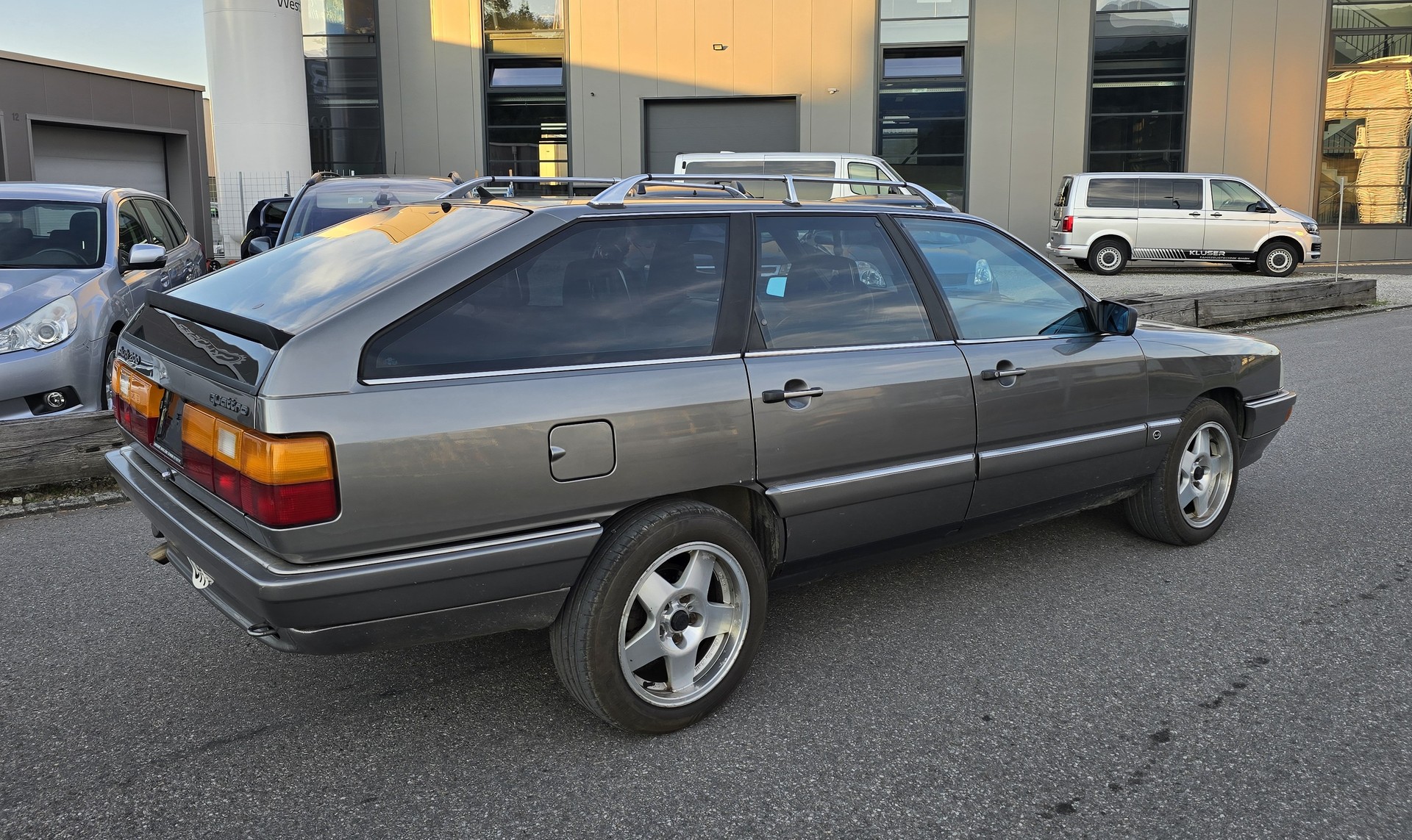 AUDI 200 Avant Turbo quattro-image-3