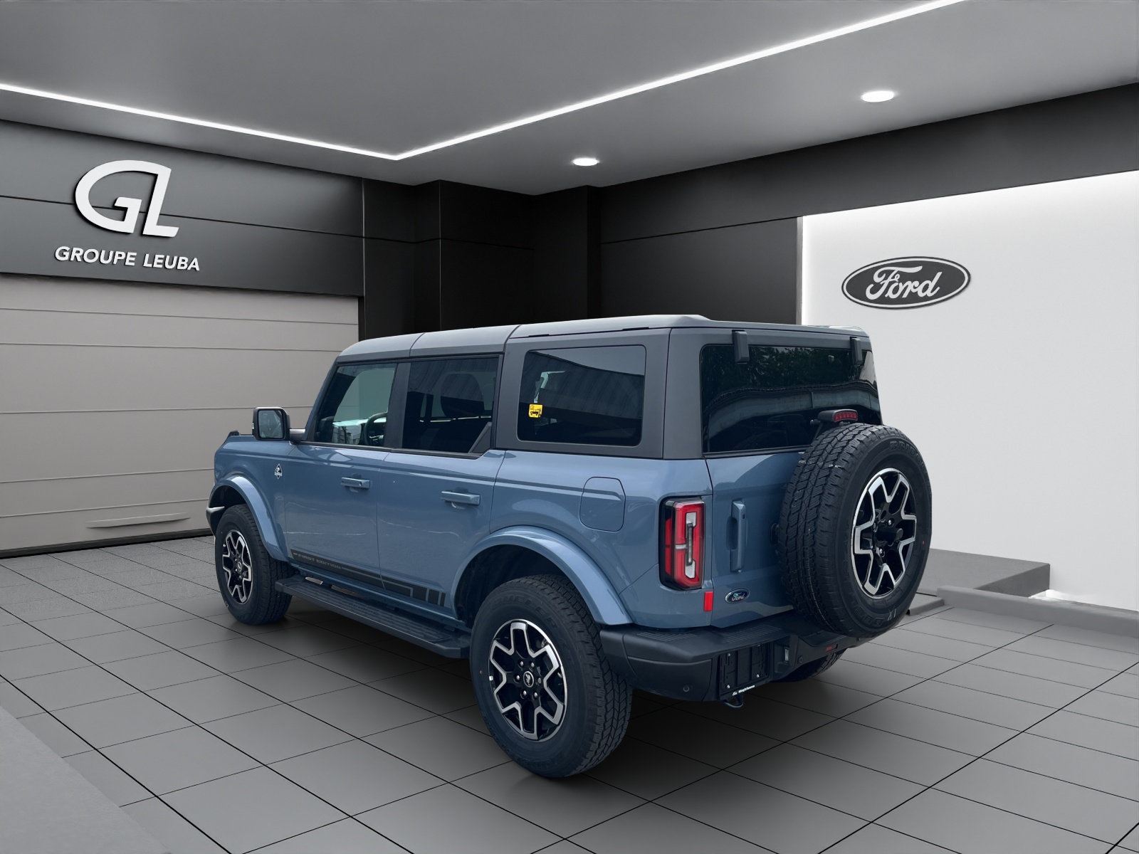 FORD Bronco 2.7 EcoB Outer Banks 4x4-showroom-element-3