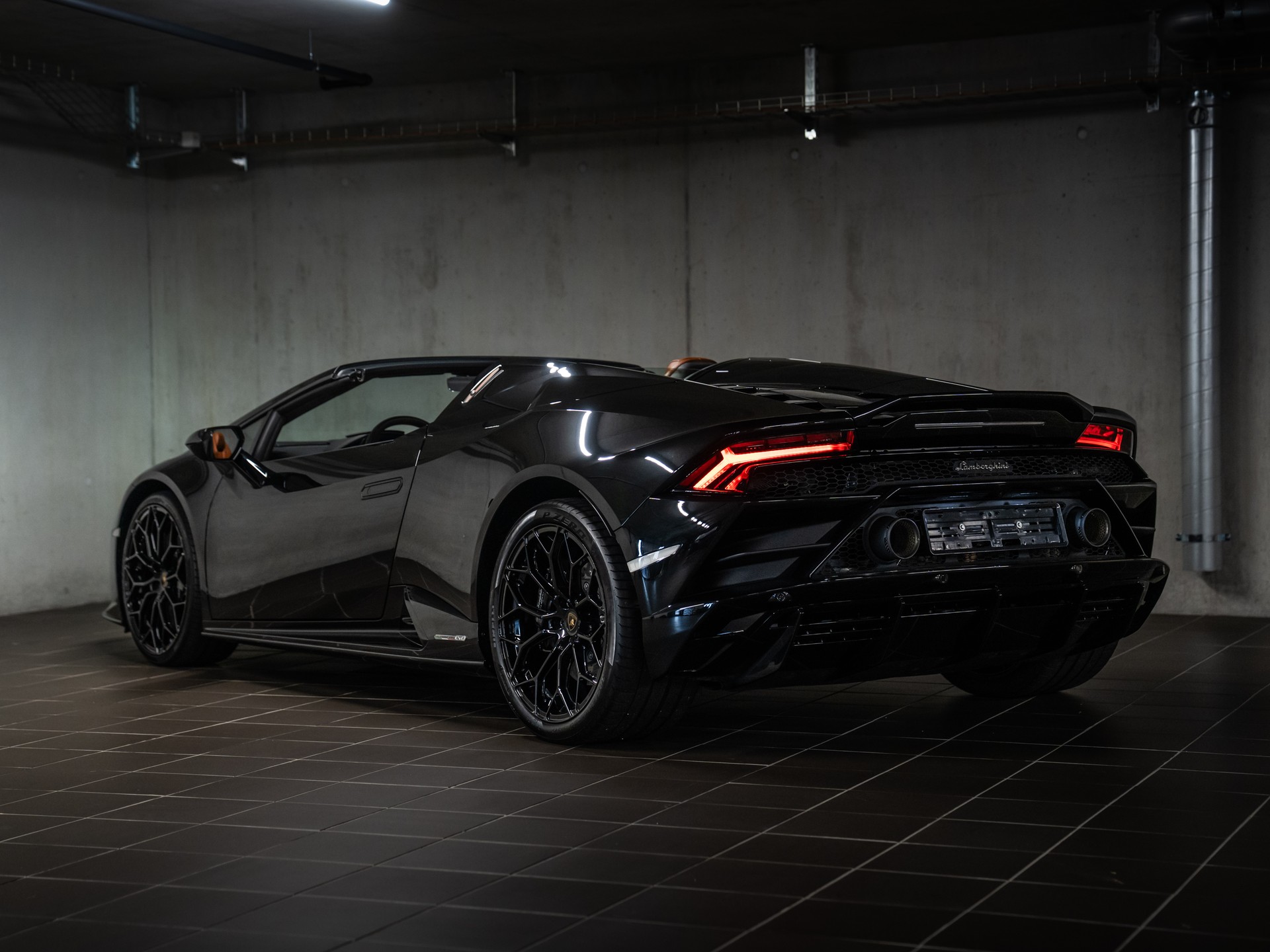 LAMBORGHINI Huracan EVO Spyder DCT-image-4
