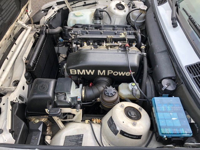 BMW M3-image-10