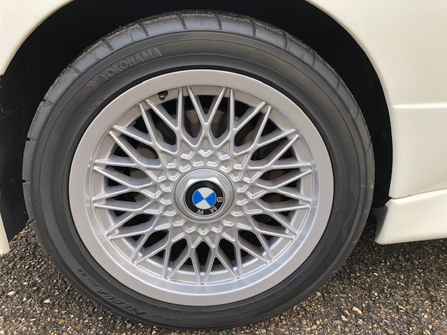 BMW M3-image-6
