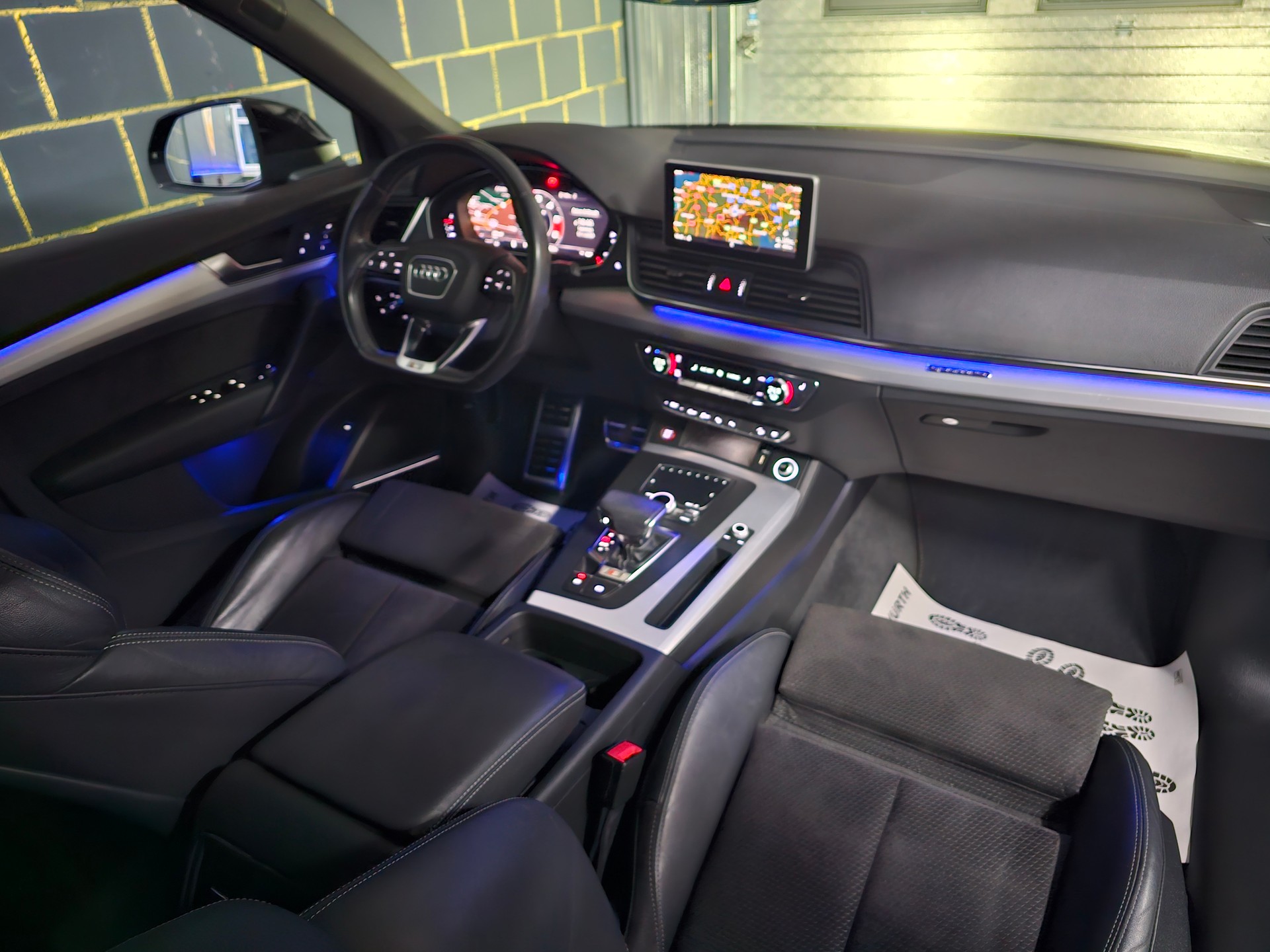 AUDI SQ5 TDI quattro tiptronic-image-7