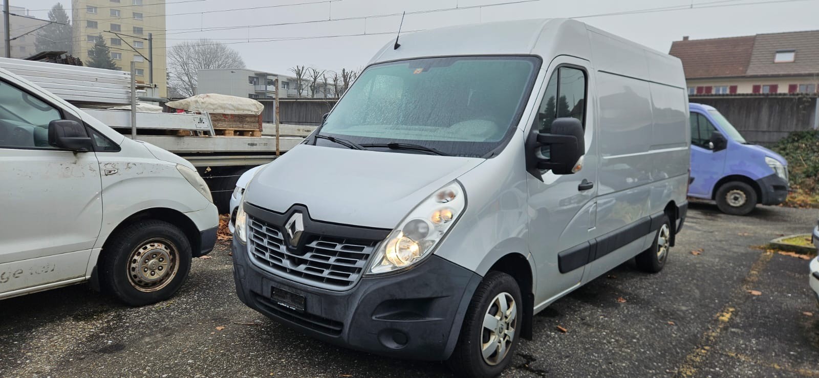 RENAULT Master T33 2.3dCi 125 L2H2