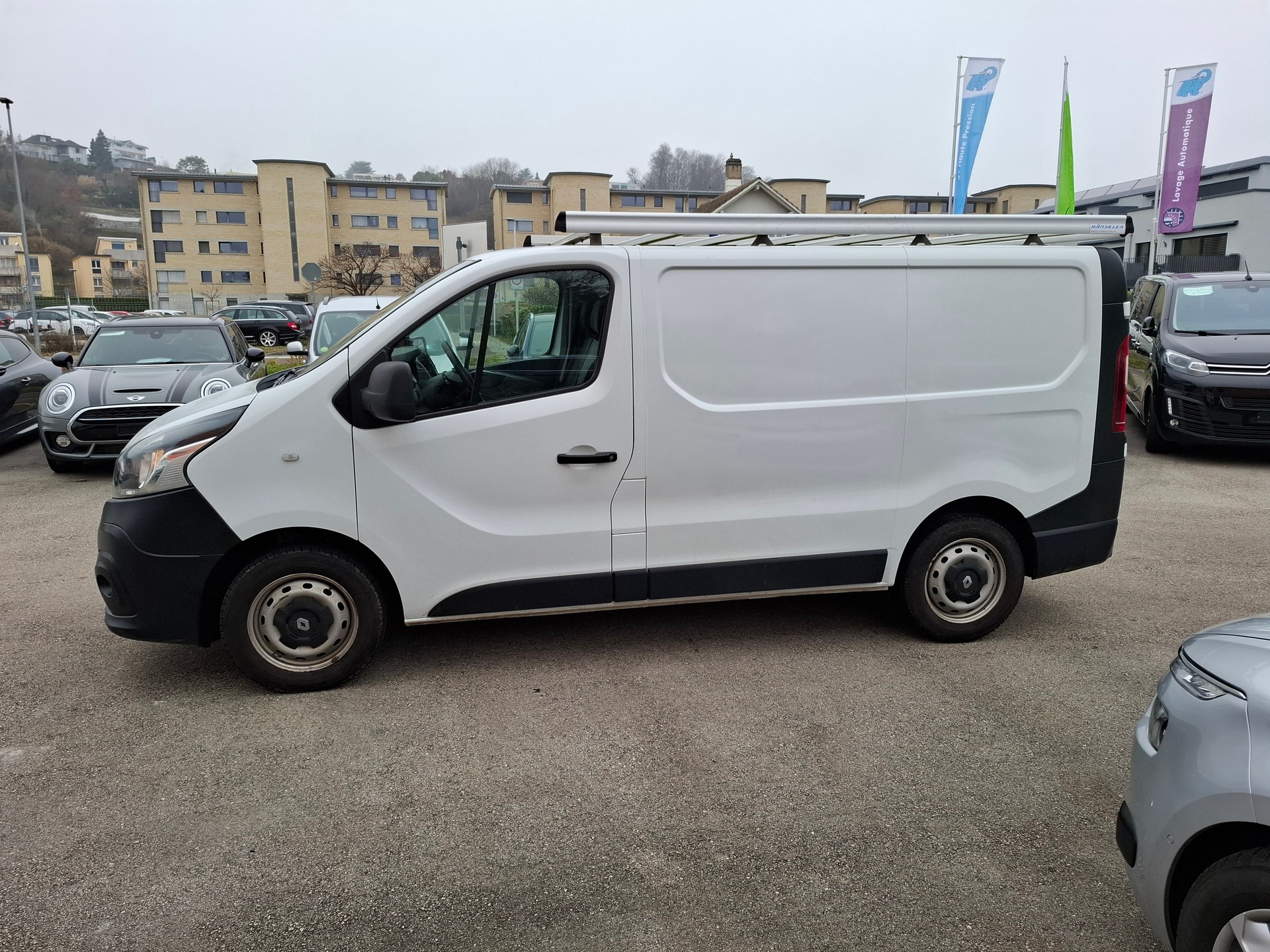 RENAULT Trafic 1.6 dCi 95 2.7t Access L1H1-image-4