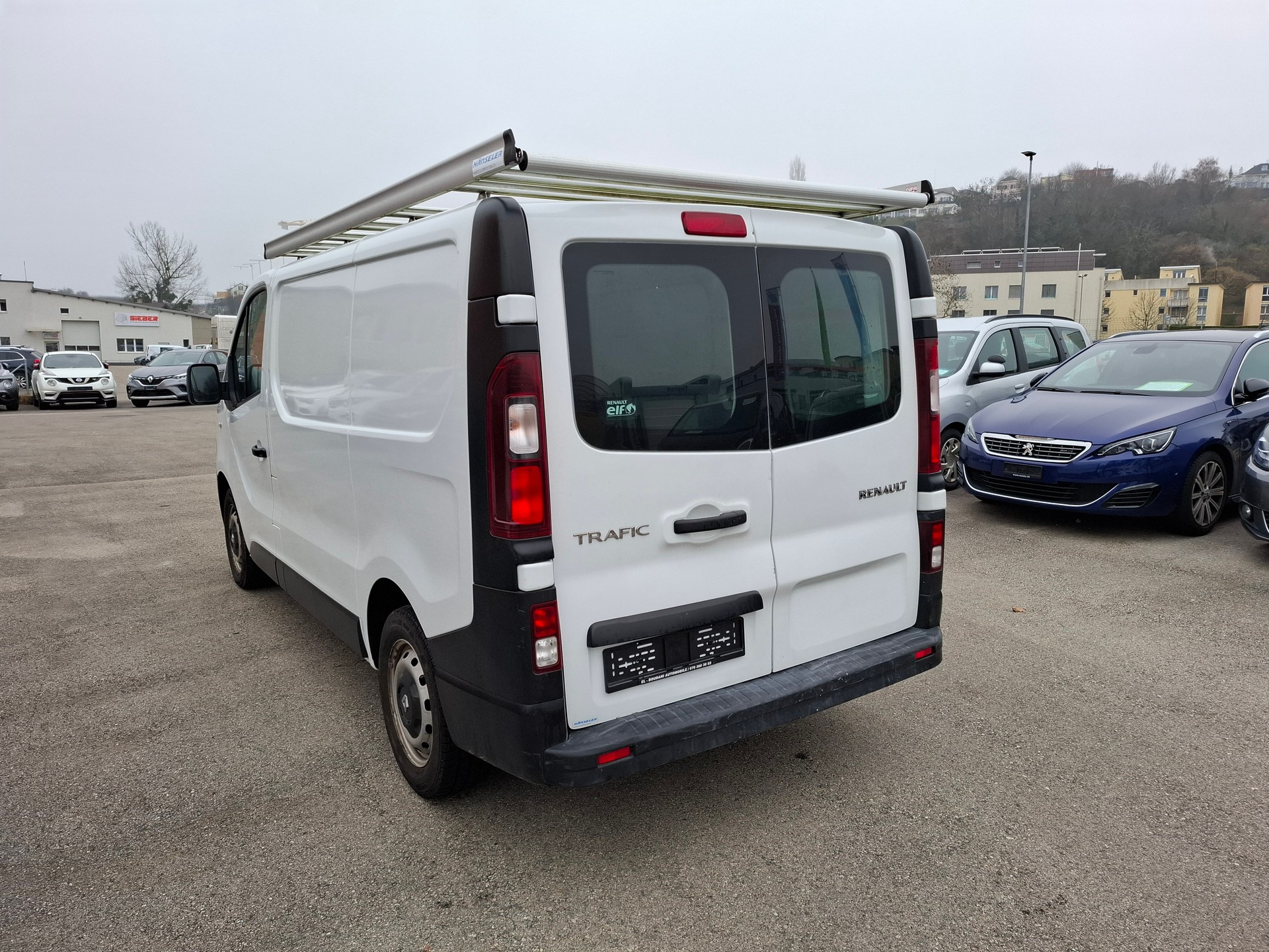 RENAULT Trafic 1.6 dCi 95 2.7t Access L1H1-image-3
