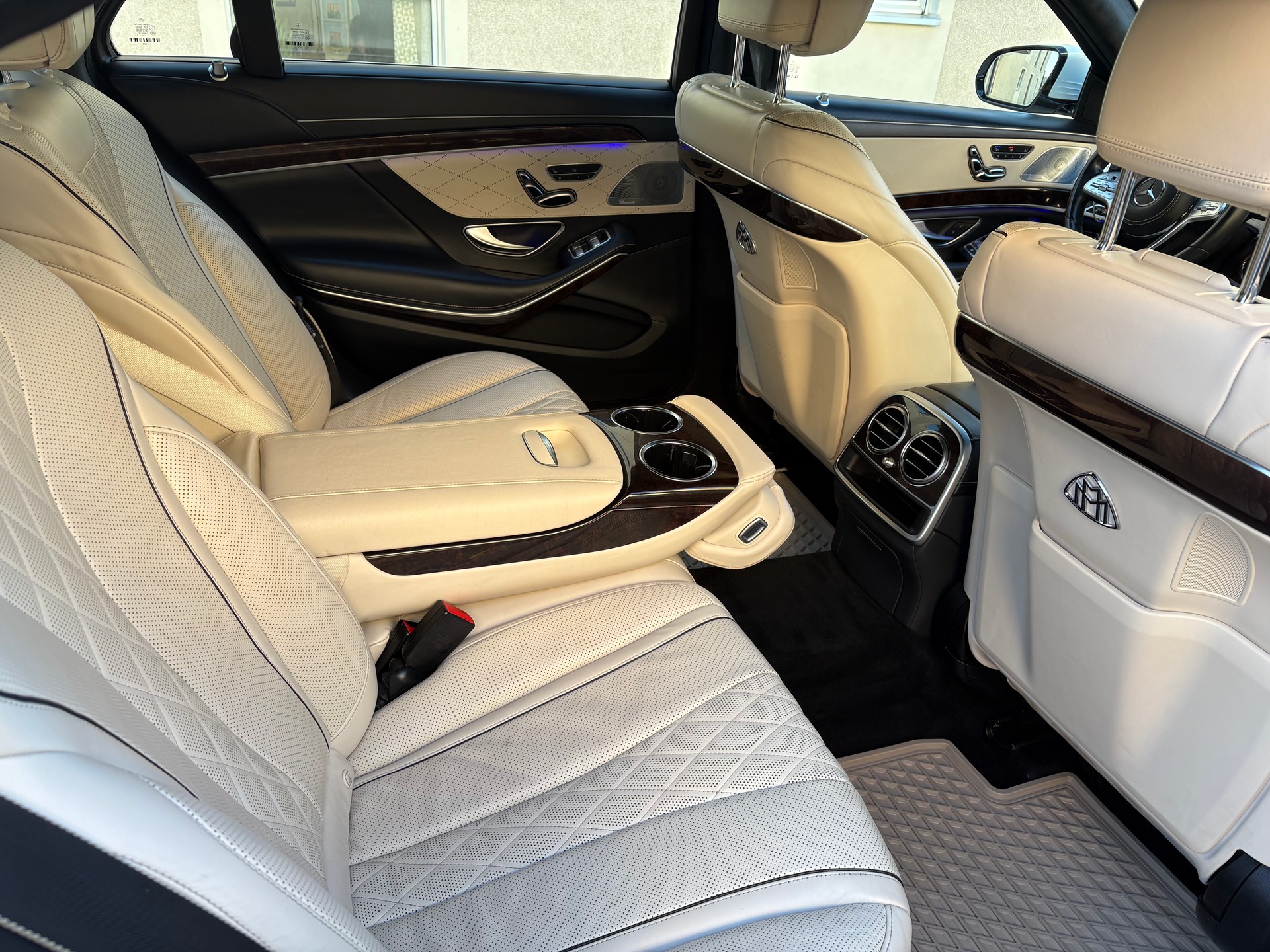 MERCEDES-BENZ 4MATIC S400d Long-image-10