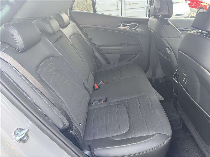 KIA Sportage 1.6 T-GDi Hybrid Style-image-7