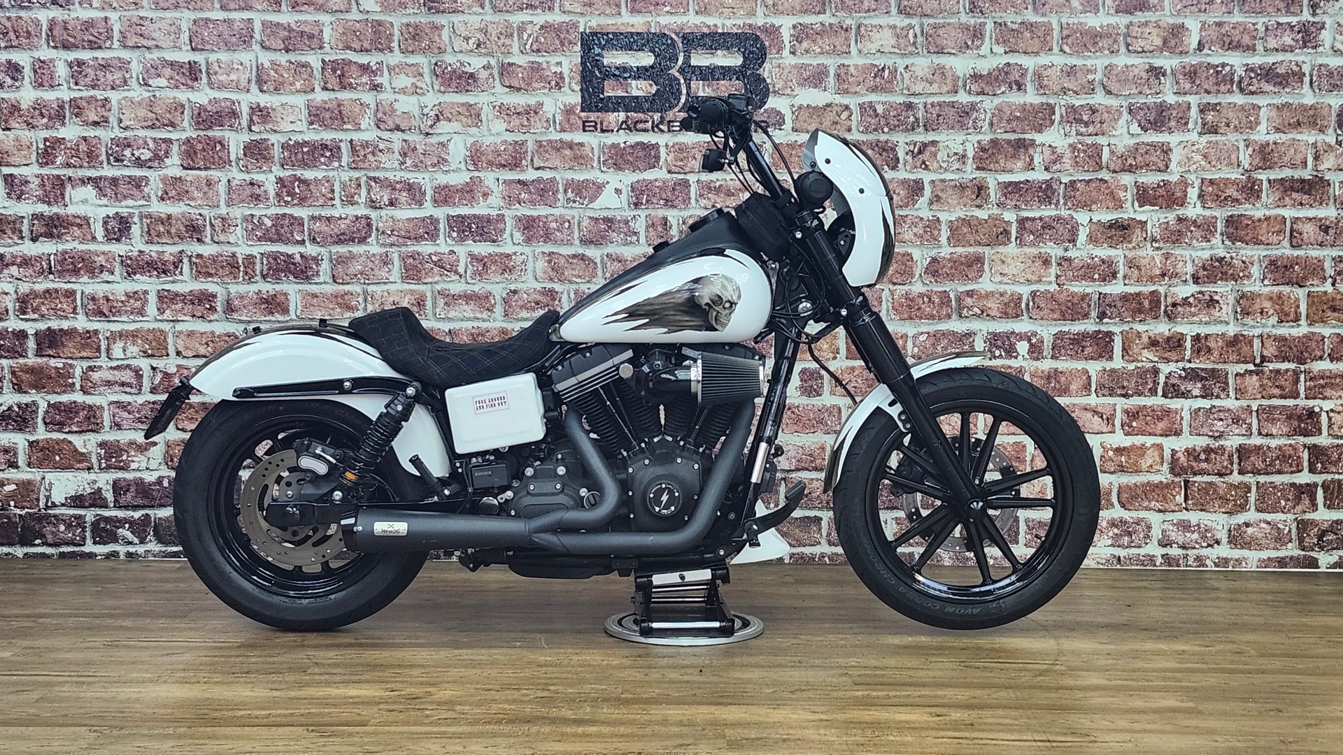 HARLEY-DAVIDSON FXDBB Dyna Street Bob Special 103 ABS-image-1