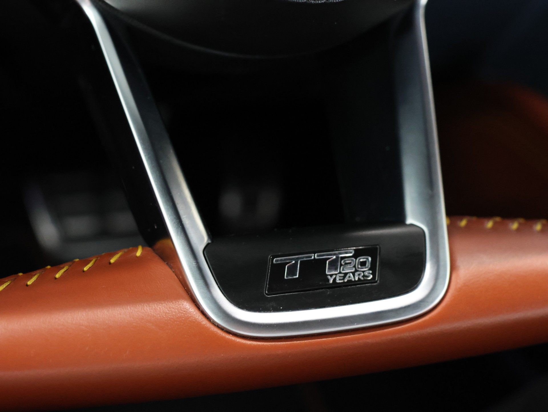 AUDI TT Coupé 45 TFSI 20 Years quattro S-tronic*TT 20 YEARS EDITION* *SPORTABGASSANLAGE* *BANG & OLUFSEN*-image-30