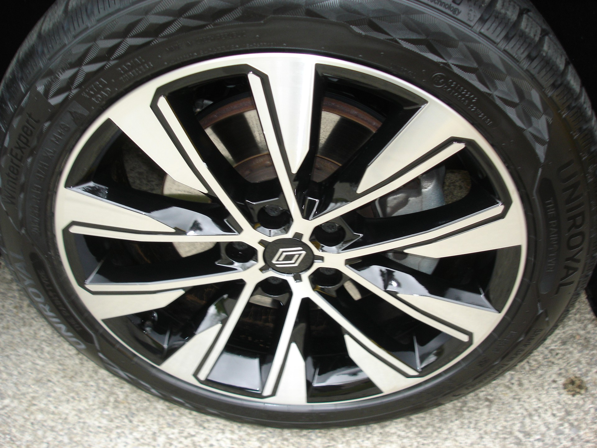 RENAULT Austral 1.2 HEV 200 Techno A-image-6
