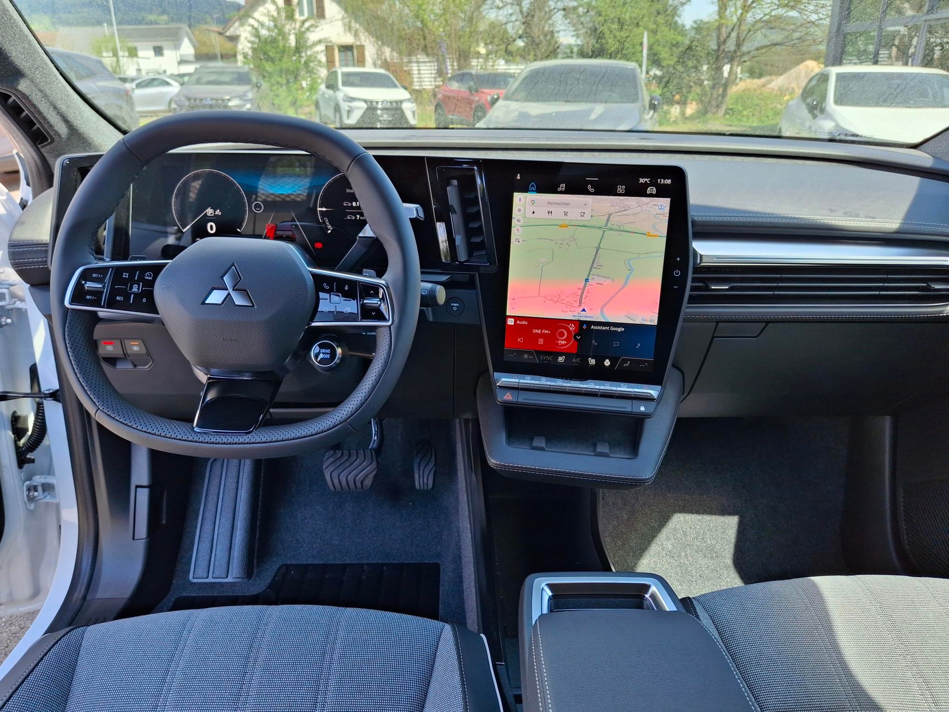 MITSUBISHI Eclipse Cross BEV 87kWh Intense+-image-9