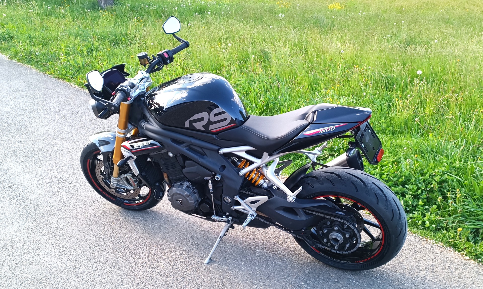 TRIUMPH Speed Triple 1200 RS-image-3