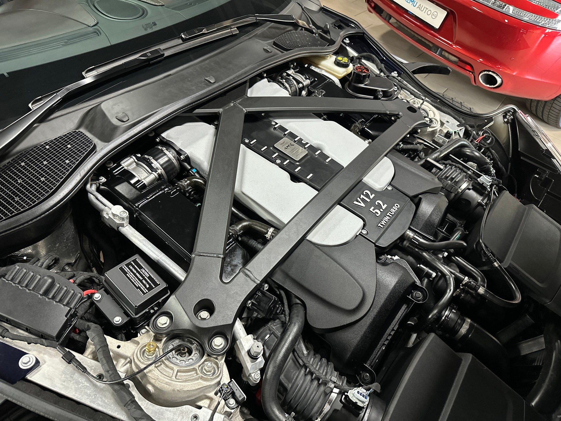 ASTON MARTIN DB11 V12 Touchtronic 3 AMR-image-23