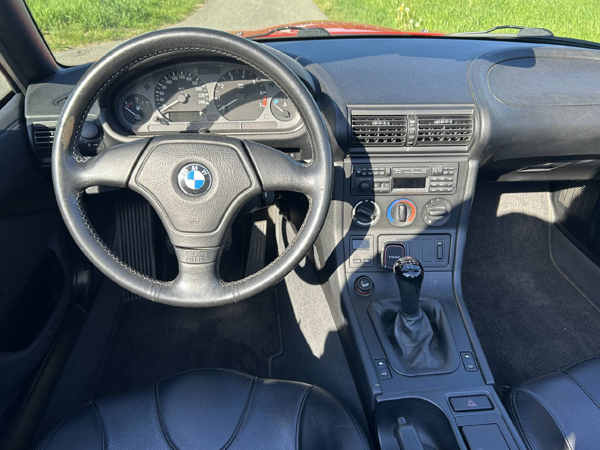 BMW Z3 Roadster 1.9-image-9