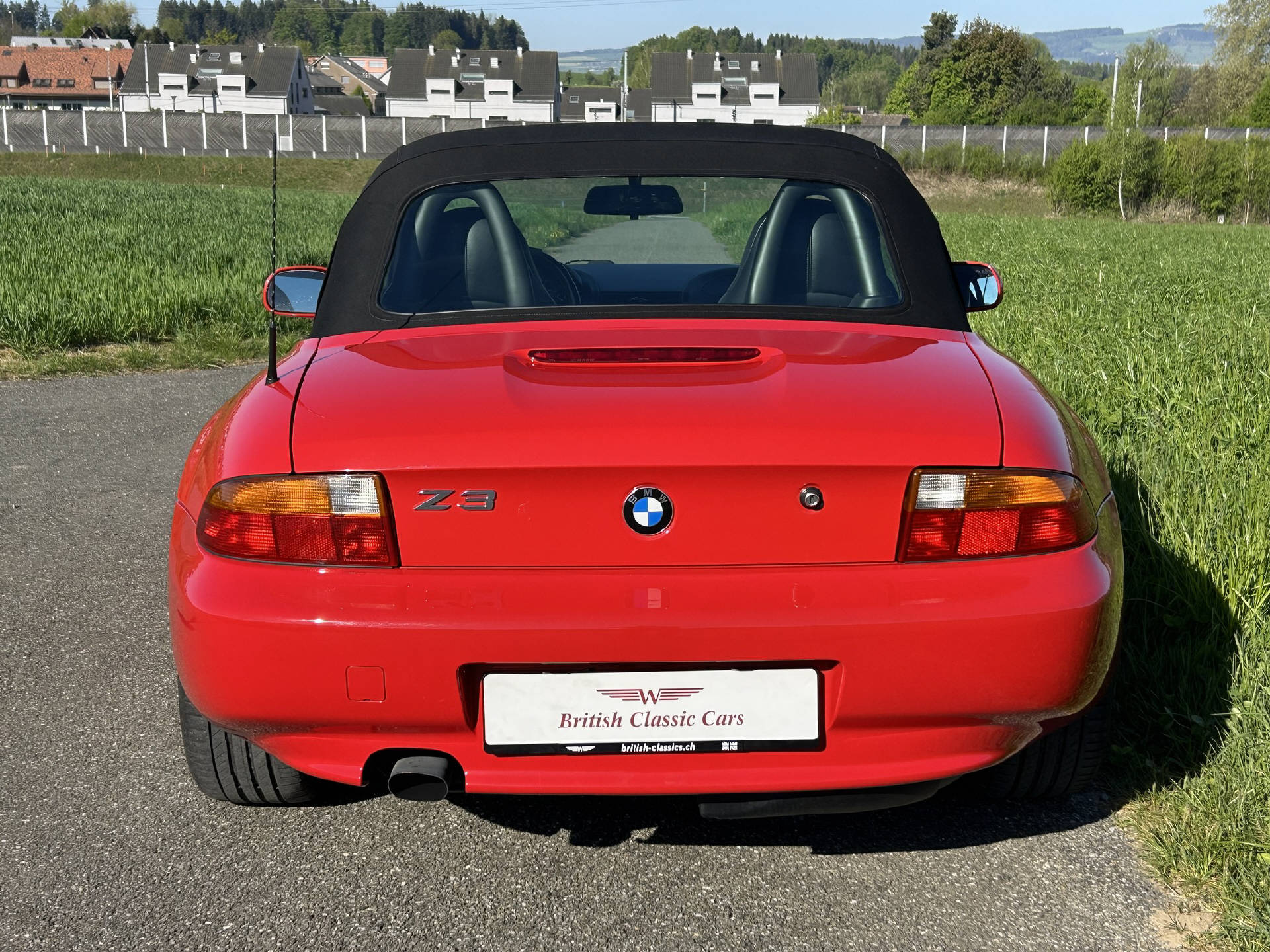 BMW Z3 Roadster 1.9-showroom-element-3