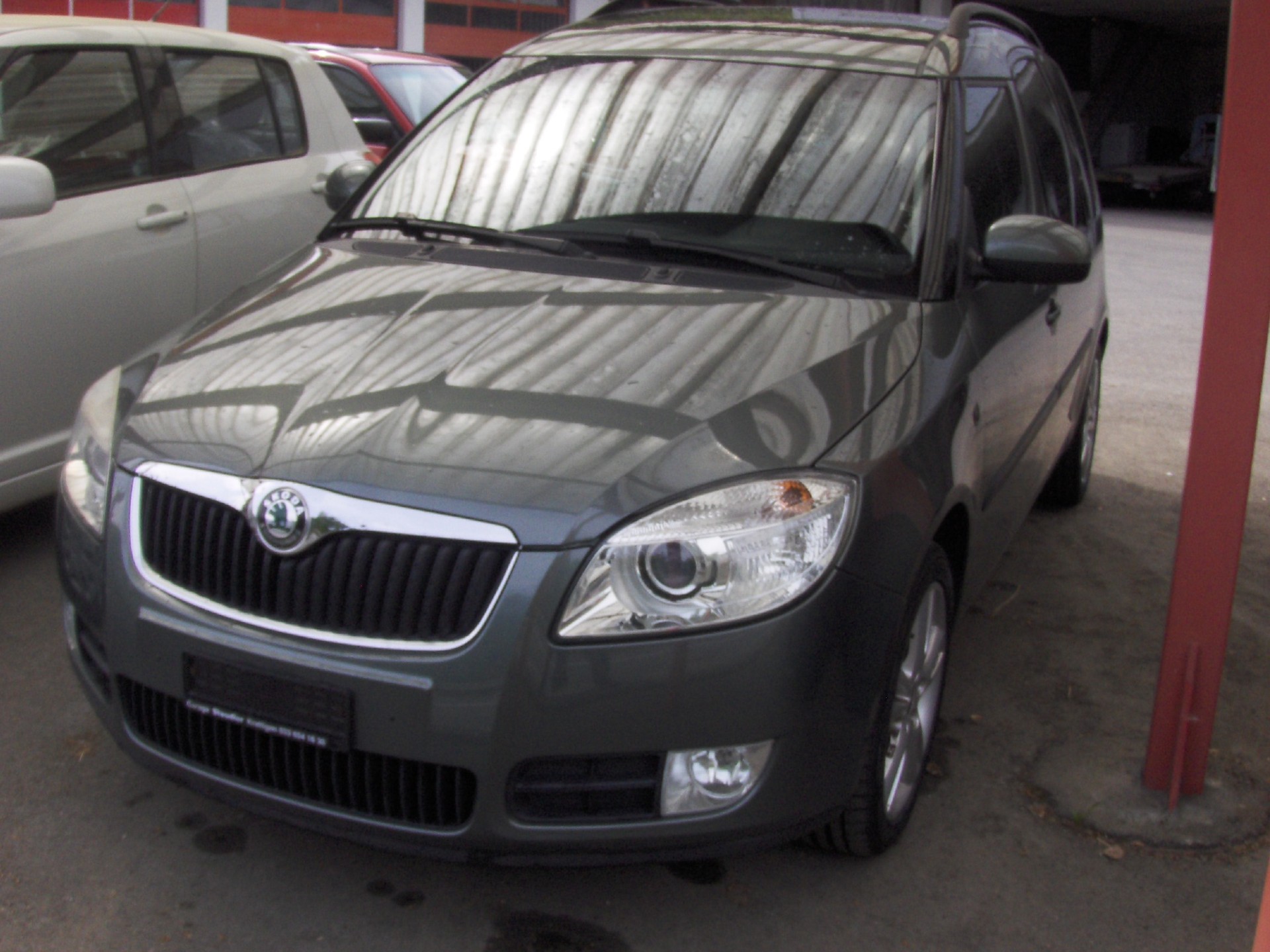 SKODA Roomster 1.6 Elegance