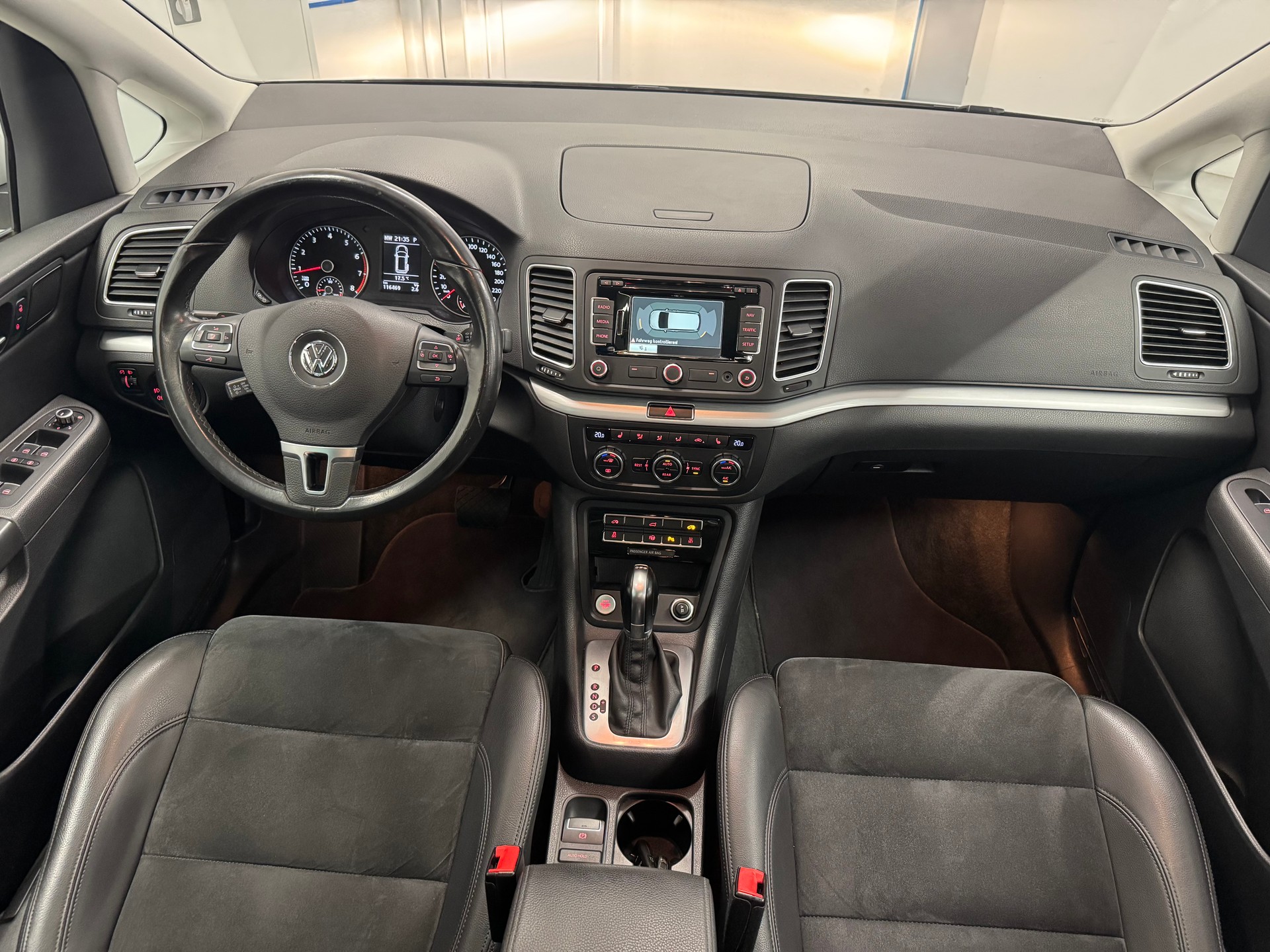 VW Sharan 2.0 TSI Highline DSG-image-7