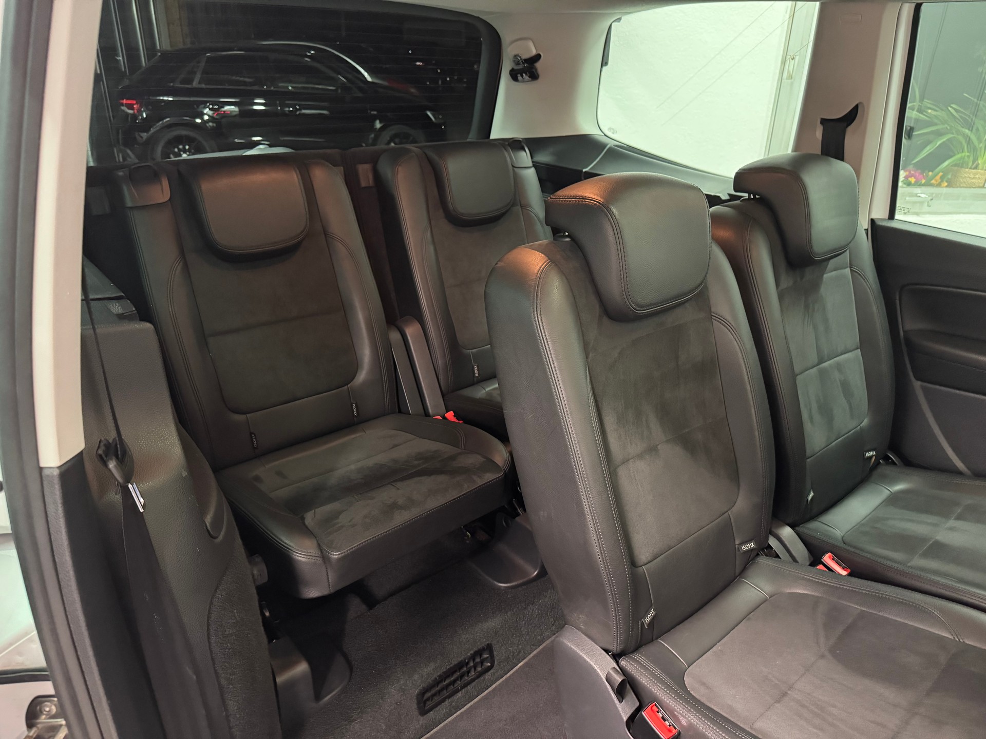 VW Sharan 2.0 TSI Highline DSG-image-12