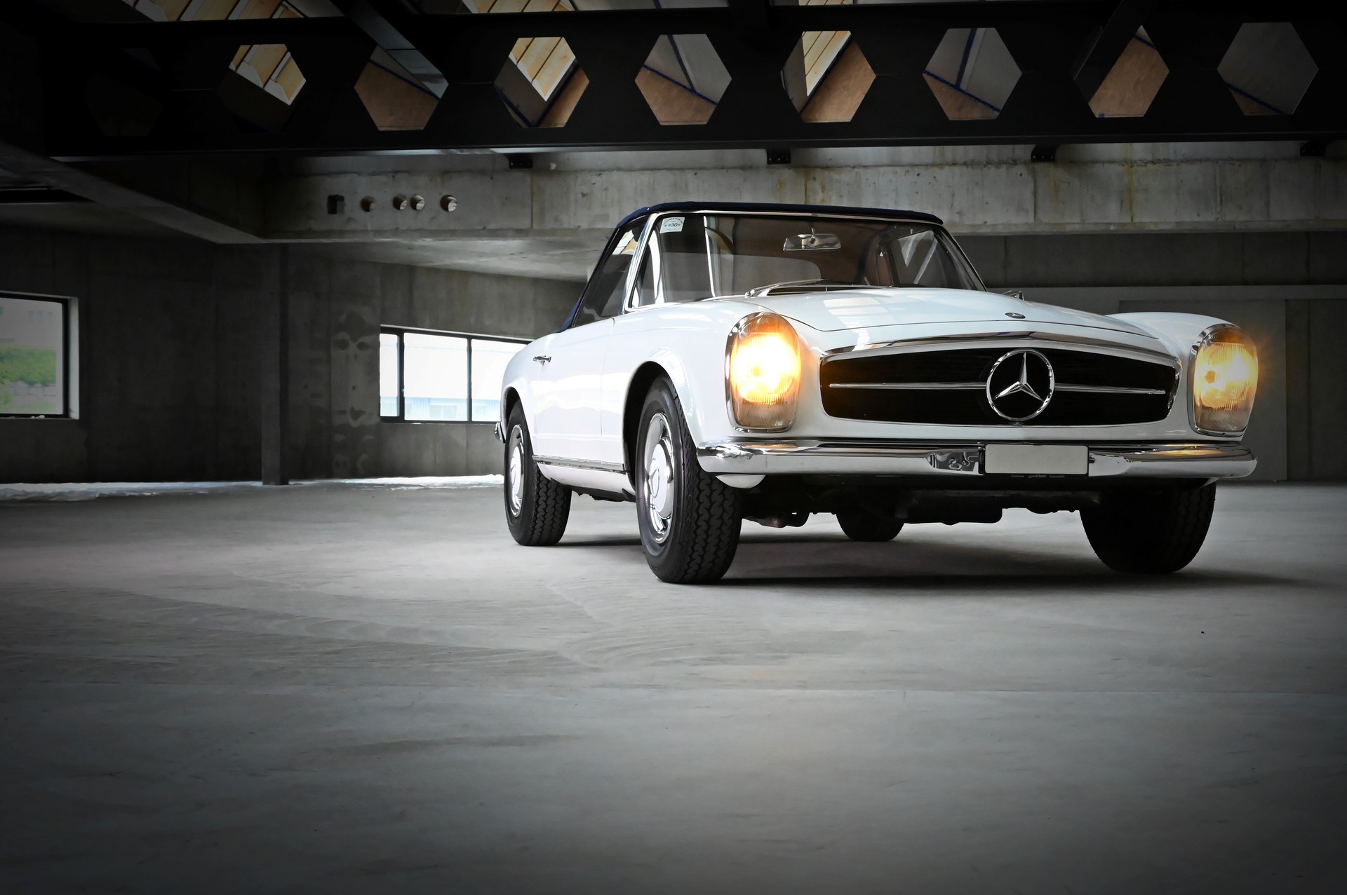 MERCEDES-BENZ CH-Erstauslieferung-image-17