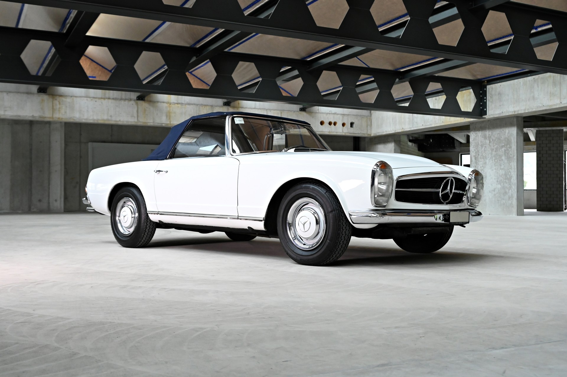 MERCEDES-BENZ CH-Erstauslieferung-image-2
