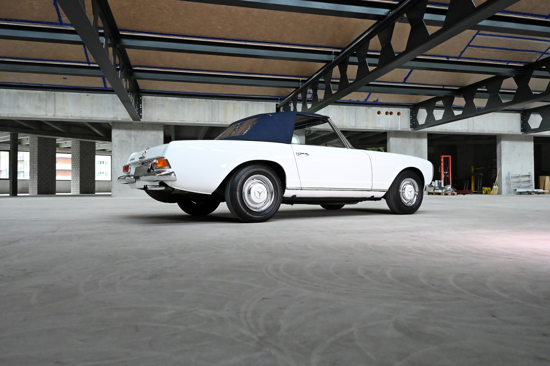 MERCEDES-BENZ CH-Erstauslieferung-image-3