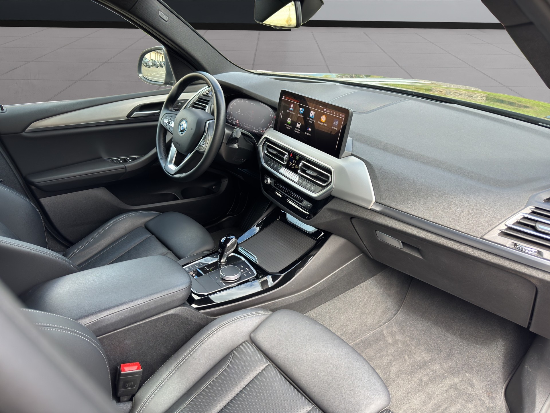 BMW X3 xDrive 30e-image-14