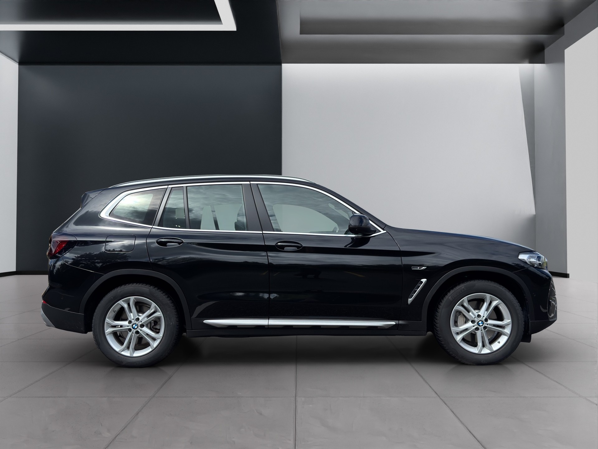BMW X3 xDrive 30e-showroom-element-2