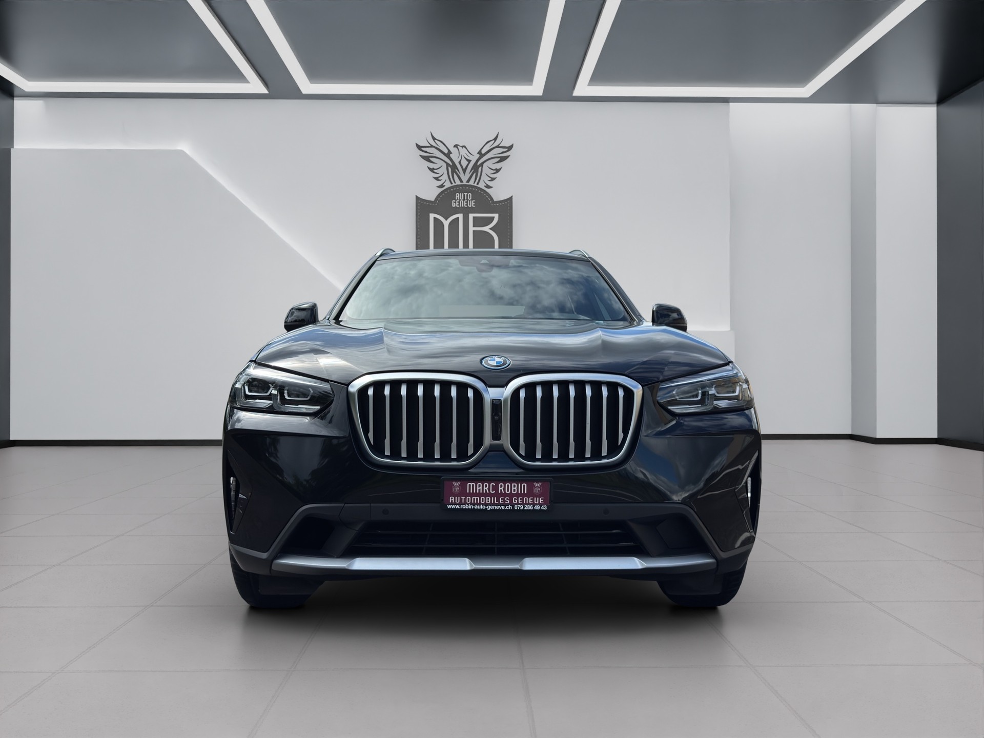 BMW X3 xDrive 30e-showroom-element-1