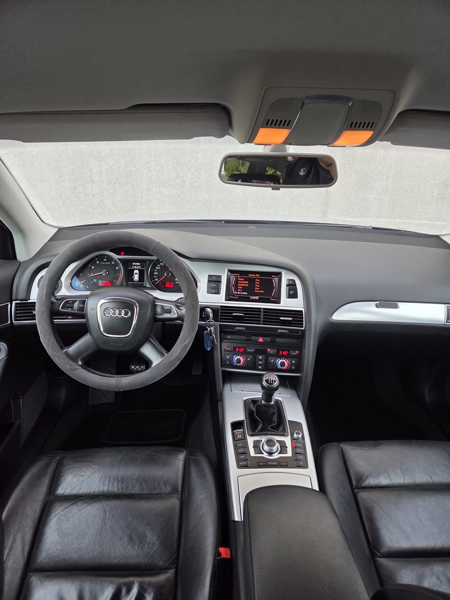 AUDI A6 Avant 2.0 TFSI-image-9
